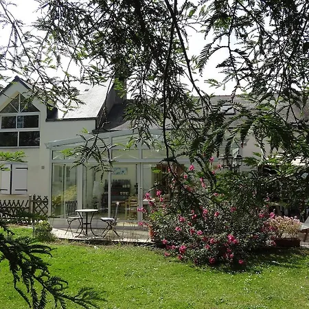 Bed & Breakfast Au Bas Chalonge D'hotes 3*